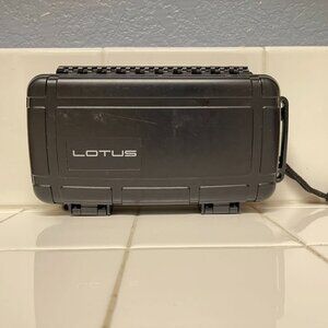 Lotus humidor for cigars